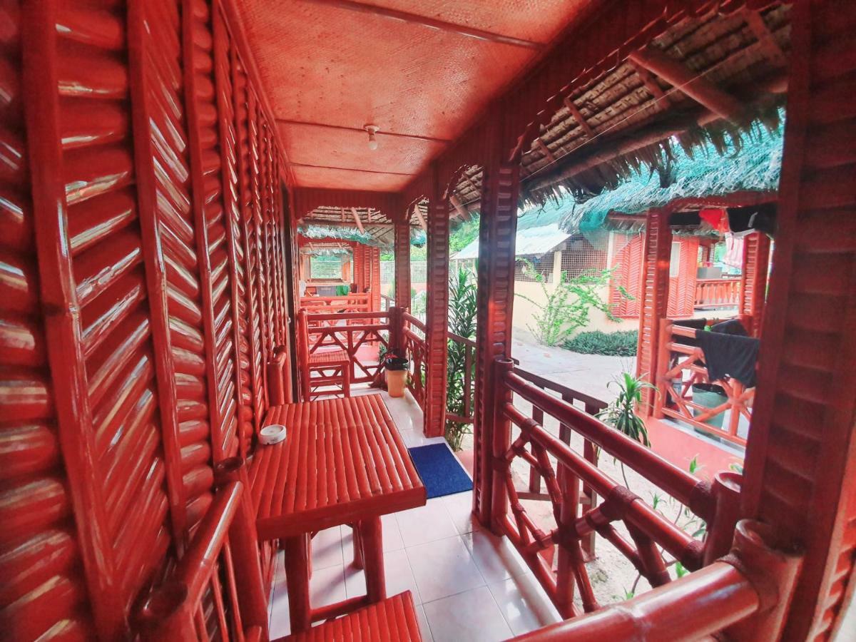 Pareja Tourist Inn Logon Exterior photo